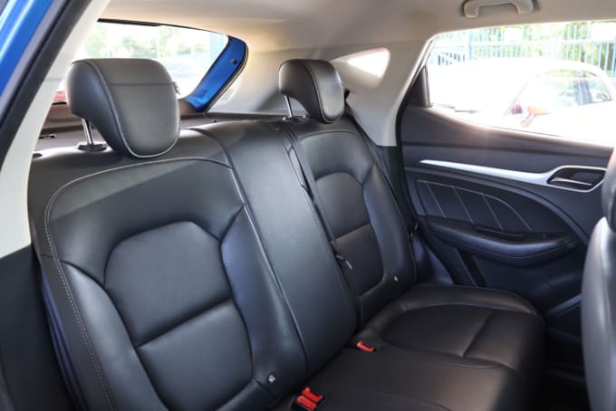 2025 Mg Mg Zs
