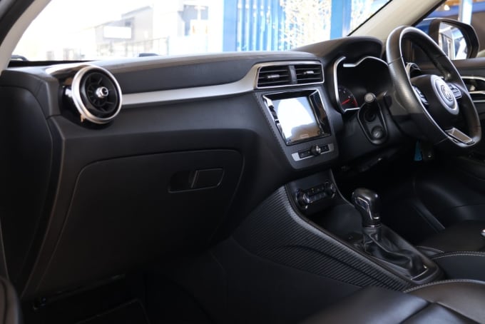 2025 Mg Mg Zs