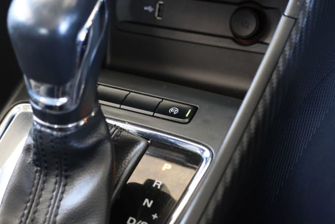 2025 Mg Mg Zs
