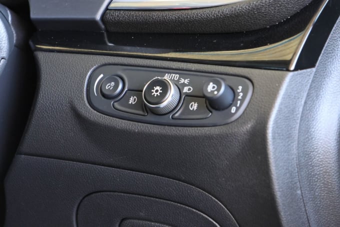 2025 Vauxhall Mokka X