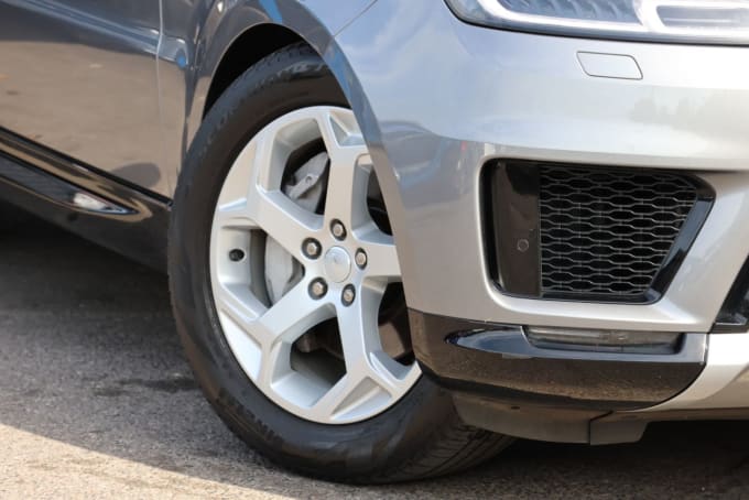 2025 Land Rover Range Rover Sport
