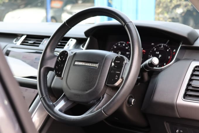 2025 Land Rover Range Rover Sport