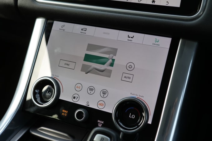 2025 Land Rover Range Rover Sport