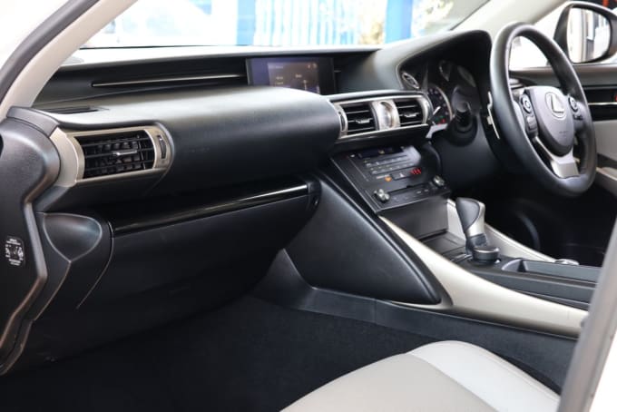 2025 Lexus Is