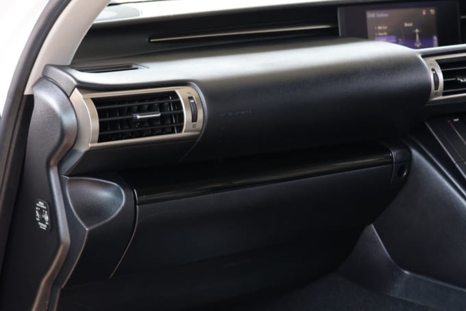 2025 Lexus Is