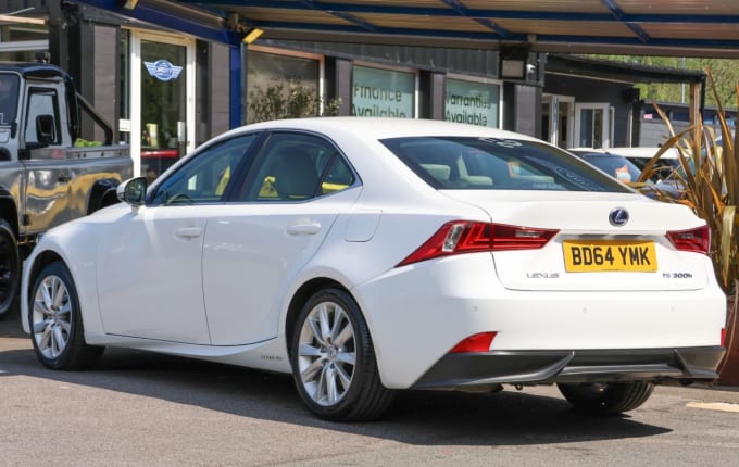 2025 Lexus Is