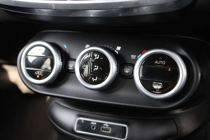 2025 Fiat 500x