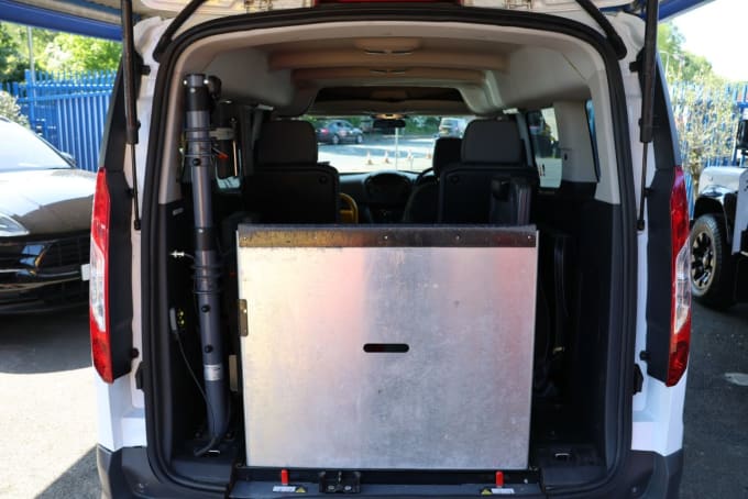 2025 Ford Grand Tourneo Connect