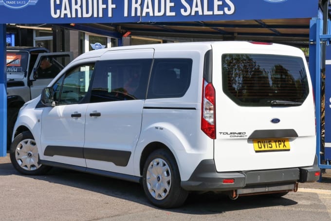 2025 Ford Grand Tourneo Connect