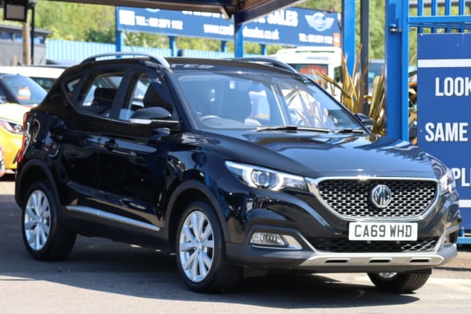2025 Mg Mg Zs