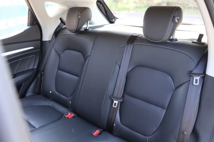 2025 Mg Mg Zs
