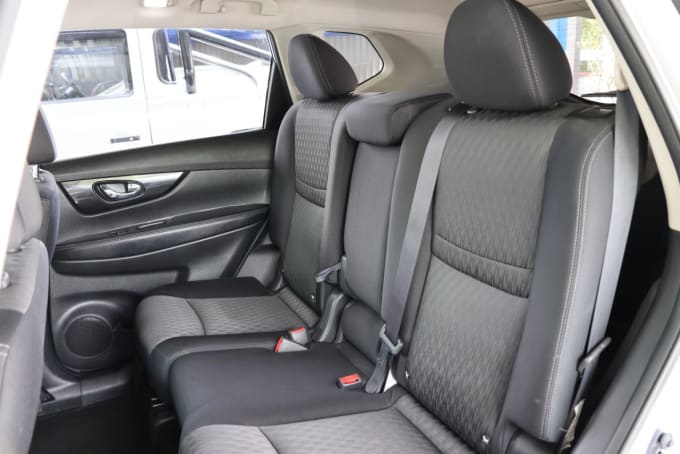 2025 Nissan X-trail