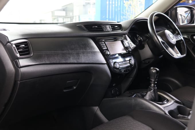 2025 Nissan X-trail