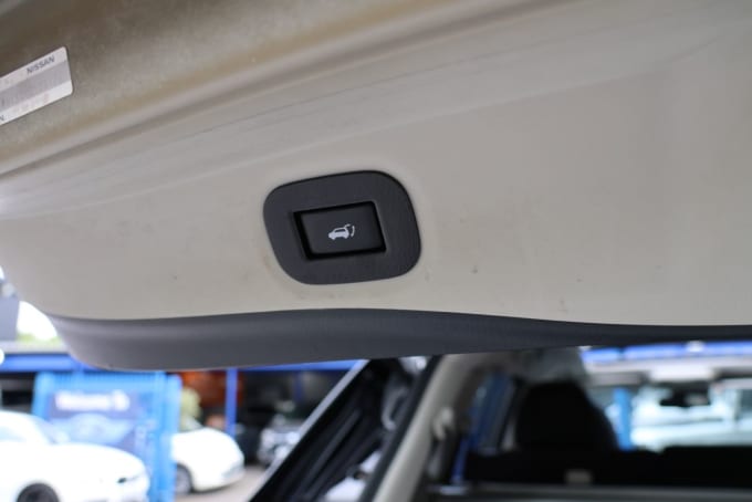 2025 Nissan X-trail
