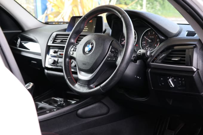 2025 BMW 1 Series