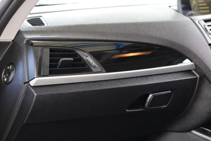 2025 BMW 1 Series