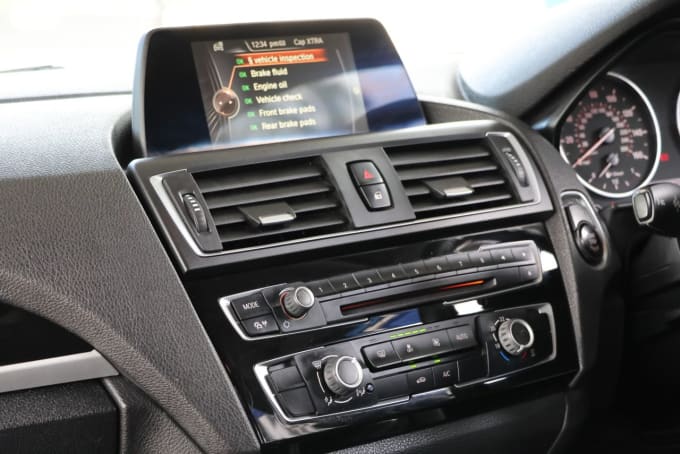2025 BMW 1 Series