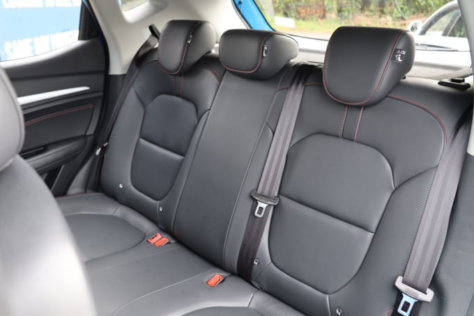 2025 Mg Mg Zs
