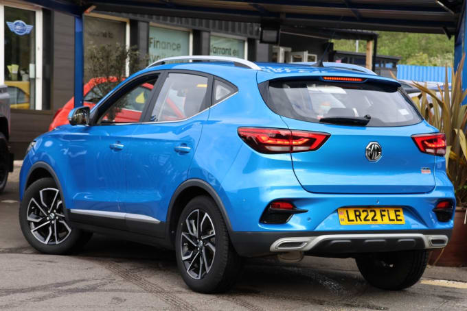2025 Mg Mg Zs
