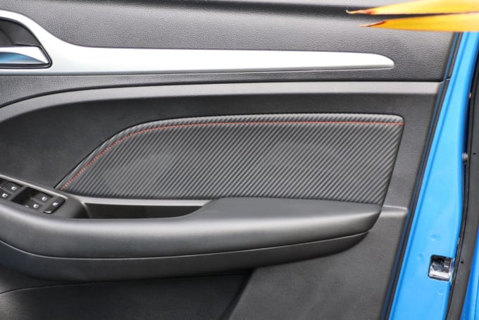 2025 Mg Mg Zs