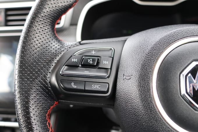 2025 Mg Mg Zs