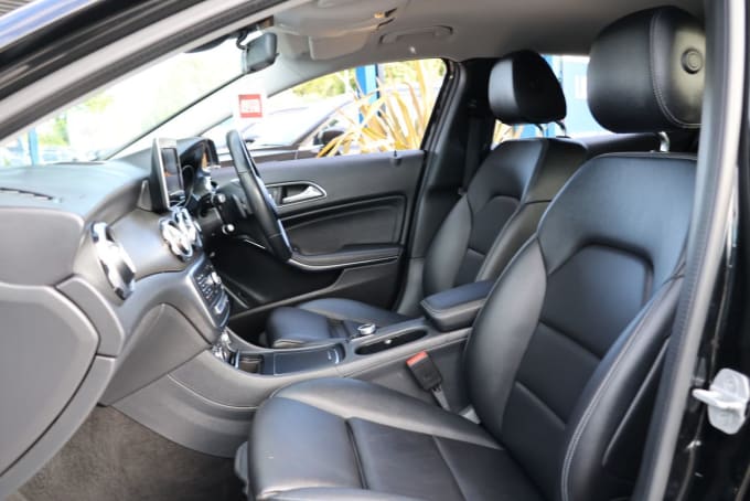 2025 Mercedes-benz Gla