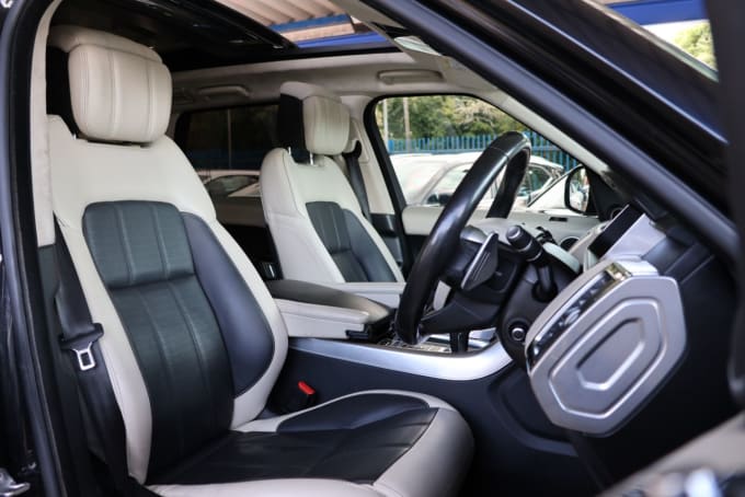2025 Land Rover Range Rover Sport