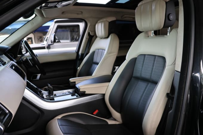 2025 Land Rover Range Rover Sport