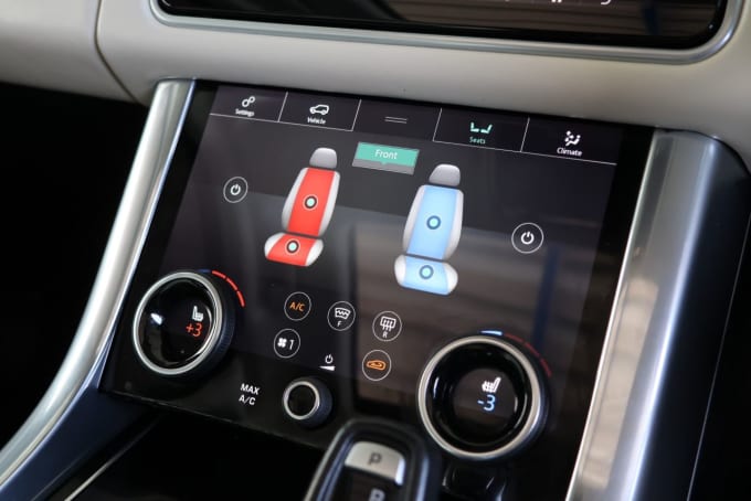 2025 Land Rover Range Rover Sport