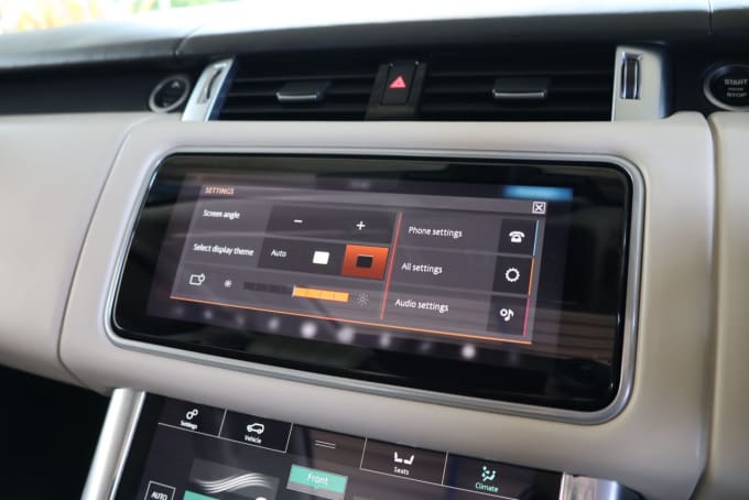 2025 Land Rover Range Rover Sport