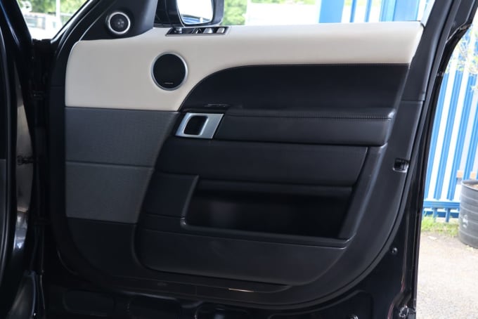 2025 Land Rover Range Rover Sport