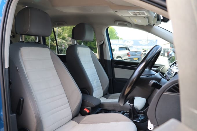 2025 Volkswagen Touran