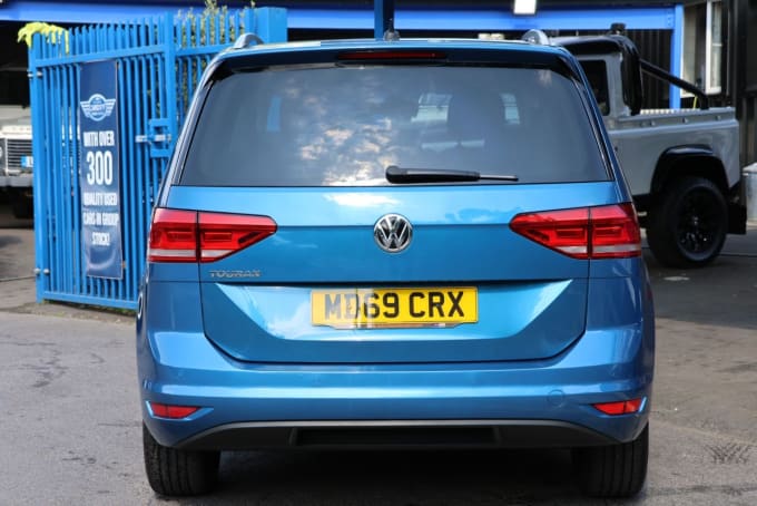 2025 Volkswagen Touran
