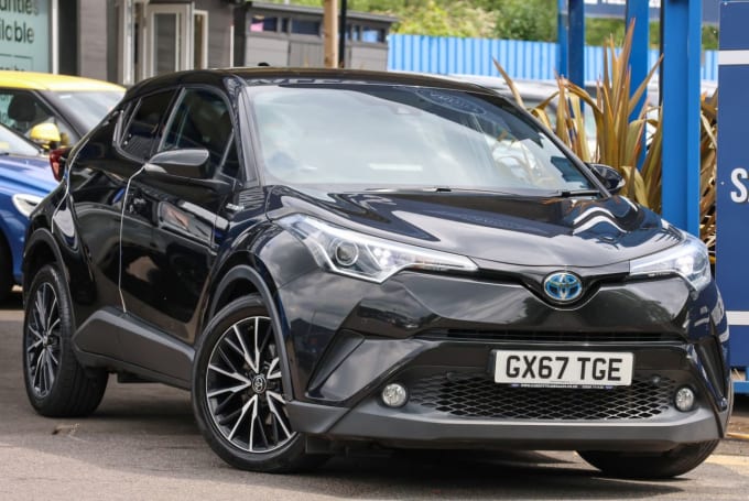 2025 Toyota C-hr