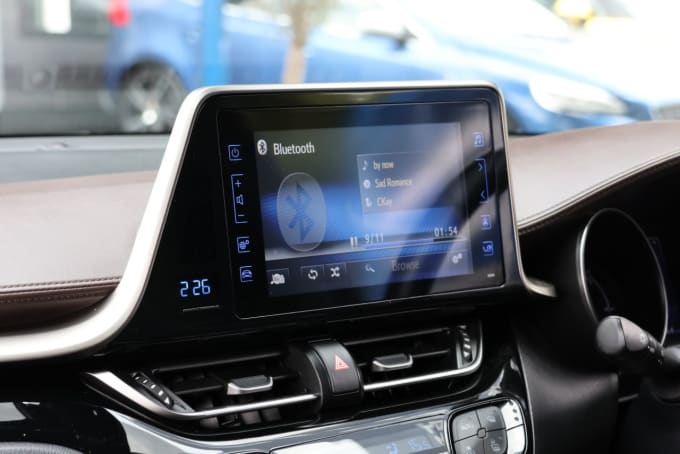 2025 Toyota C-hr