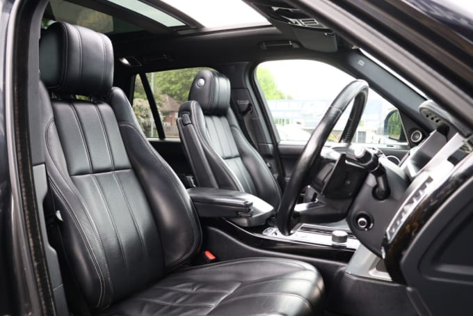 2025 Land Rover Range Rover