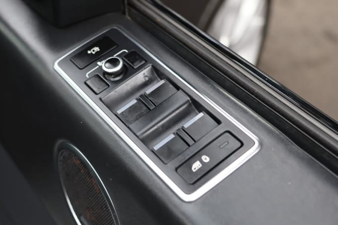 2025 Land Rover Range Rover