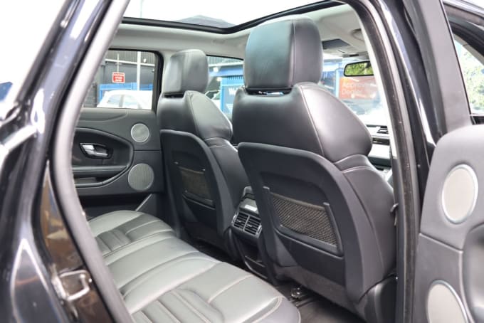 2025 Land Rover Range Rover Evoque