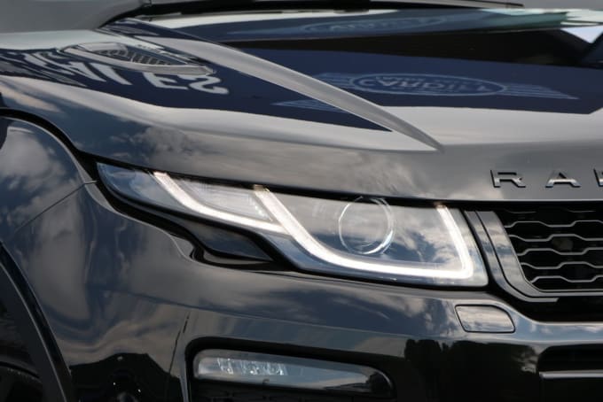 2025 Land Rover Range Rover Evoque