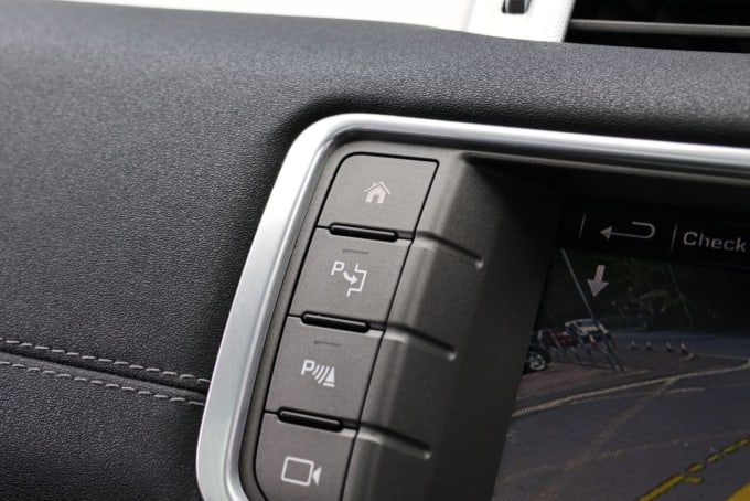 2025 Land Rover Range Rover Evoque