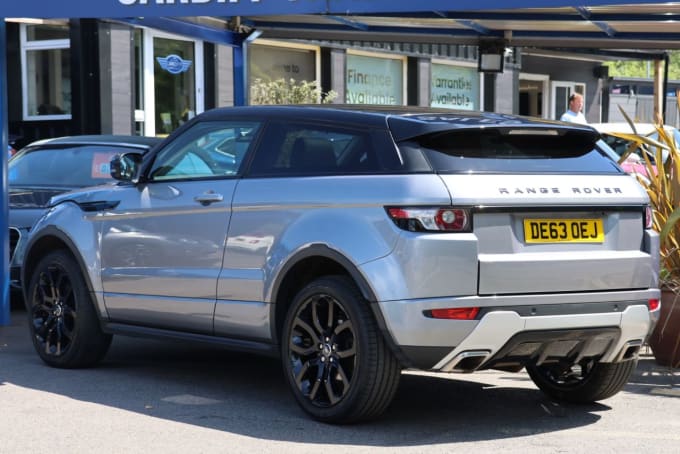 2025 Land Rover Range Rover Evoque