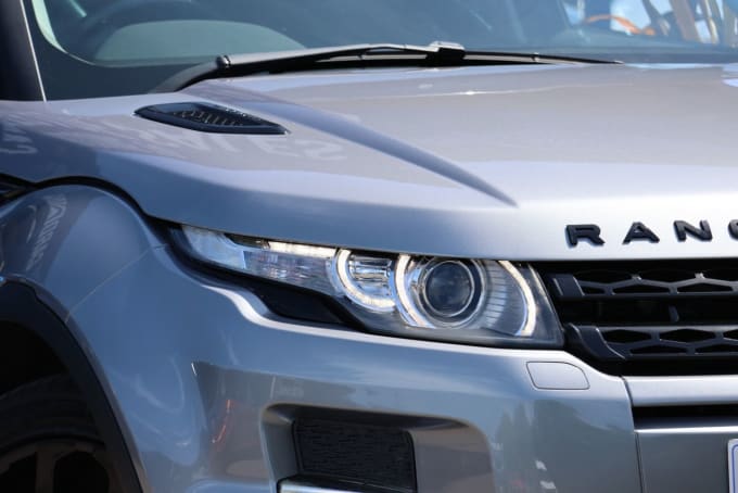 2025 Land Rover Range Rover Evoque