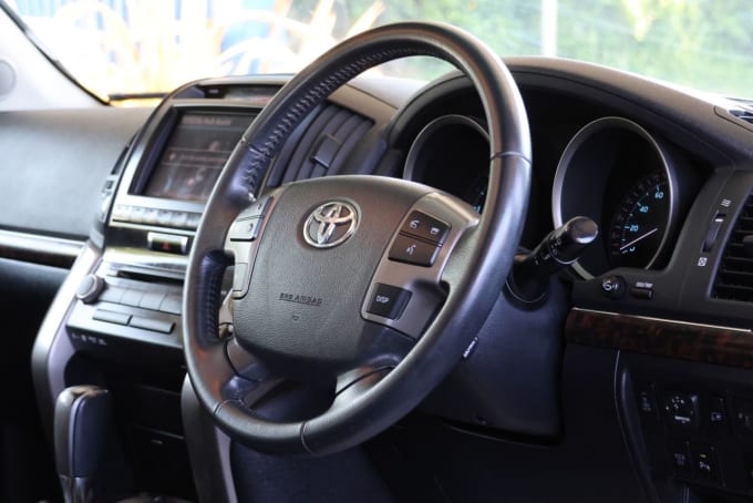 2025 Toyota Land Cruiser