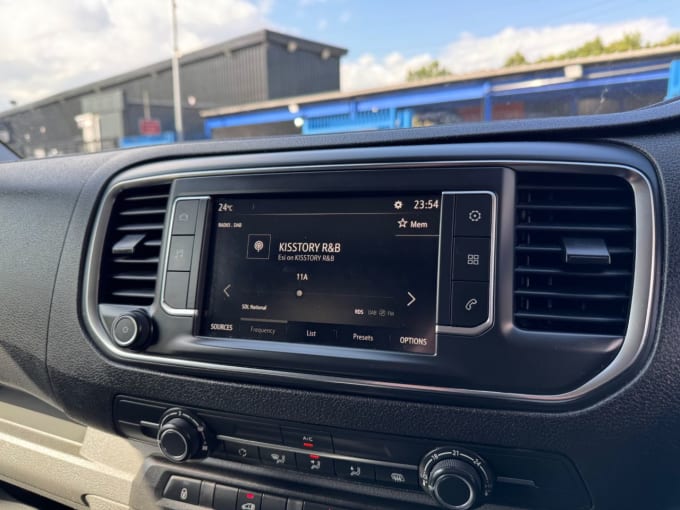 2025 Vauxhall Vivaro