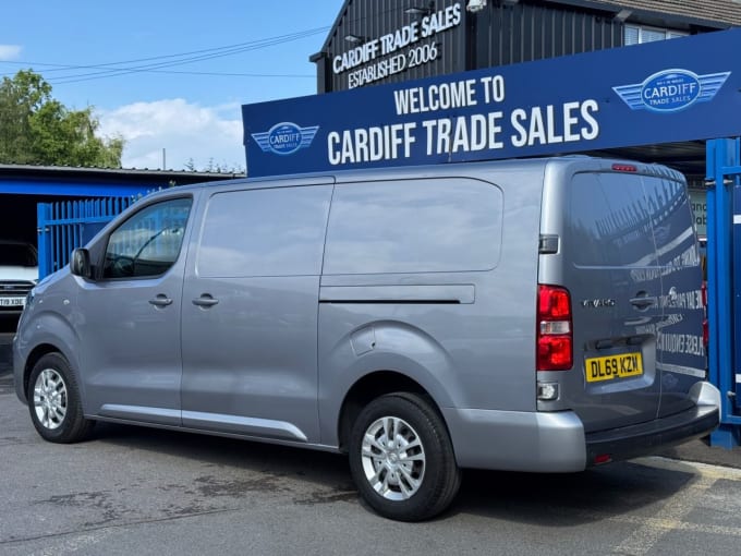 2025 Vauxhall Vivaro
