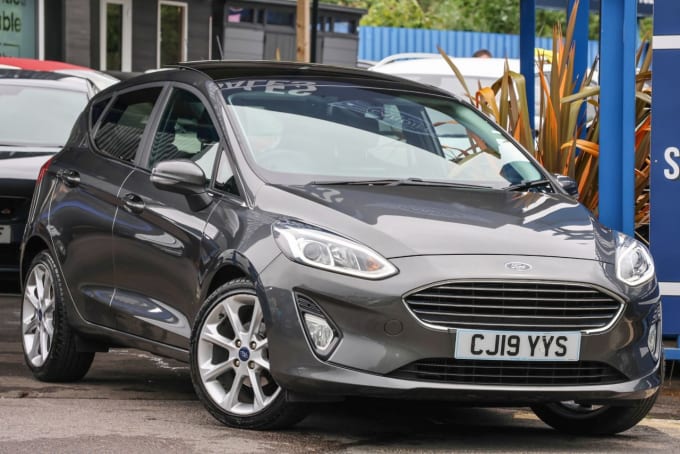 2025 Ford Fiesta