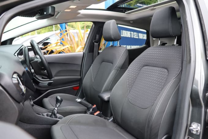 2025 Ford Fiesta
