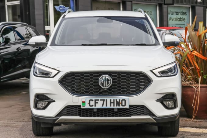 2025 Mg Mg Zs