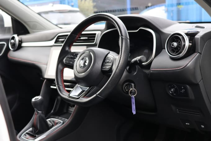 2025 Mg Mg Zs