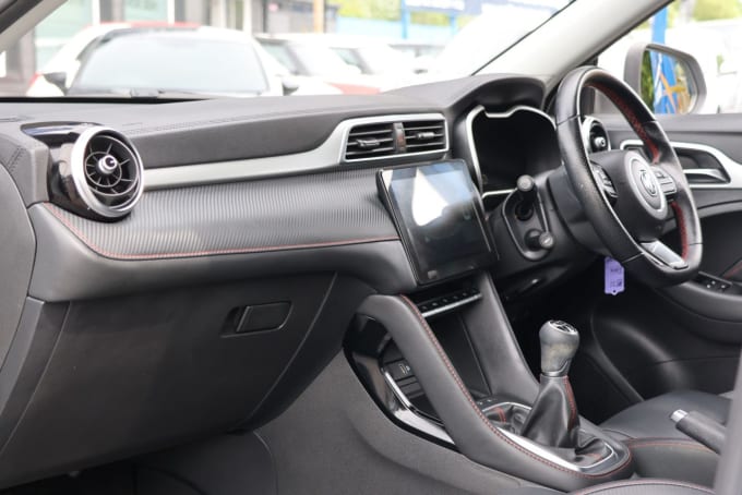 2025 Mg Mg Zs